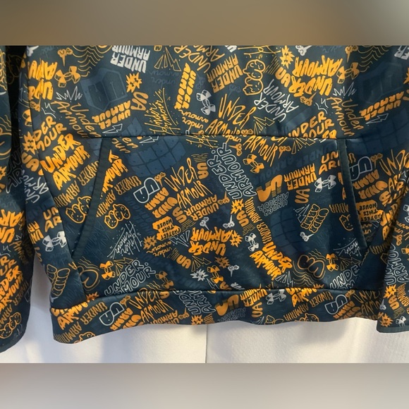 Boys Under Armour Hoodie YXL - Picture 2 of 6